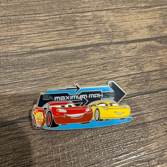 Disney Character Enamel Pin Set - Multicolor - Picture 3 of 11